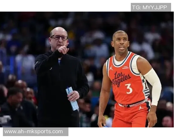 保罗归队细节:和范甘迪抵触 安排团建无人呼应 保罗归队细节:和范甘迪抵触 安排团建无人呼应