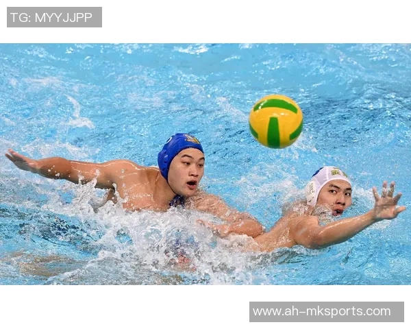 成功卫冕!广东队勇夺十五运会男人水球金牌,队员对折来自广州 成功卫冕!广东队勇夺十五运会男人水球金牌,队员对折来自广州